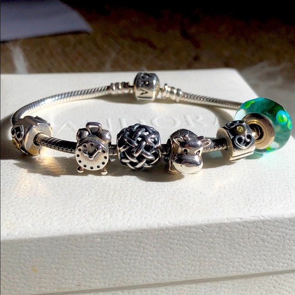 Pandora Bracelet Set - Picture 1 of 6